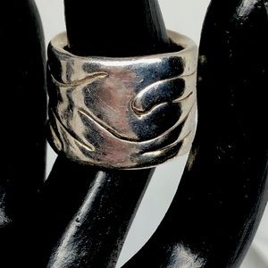 Vintage 925 Bat-Ami layered silver ring size 5.5